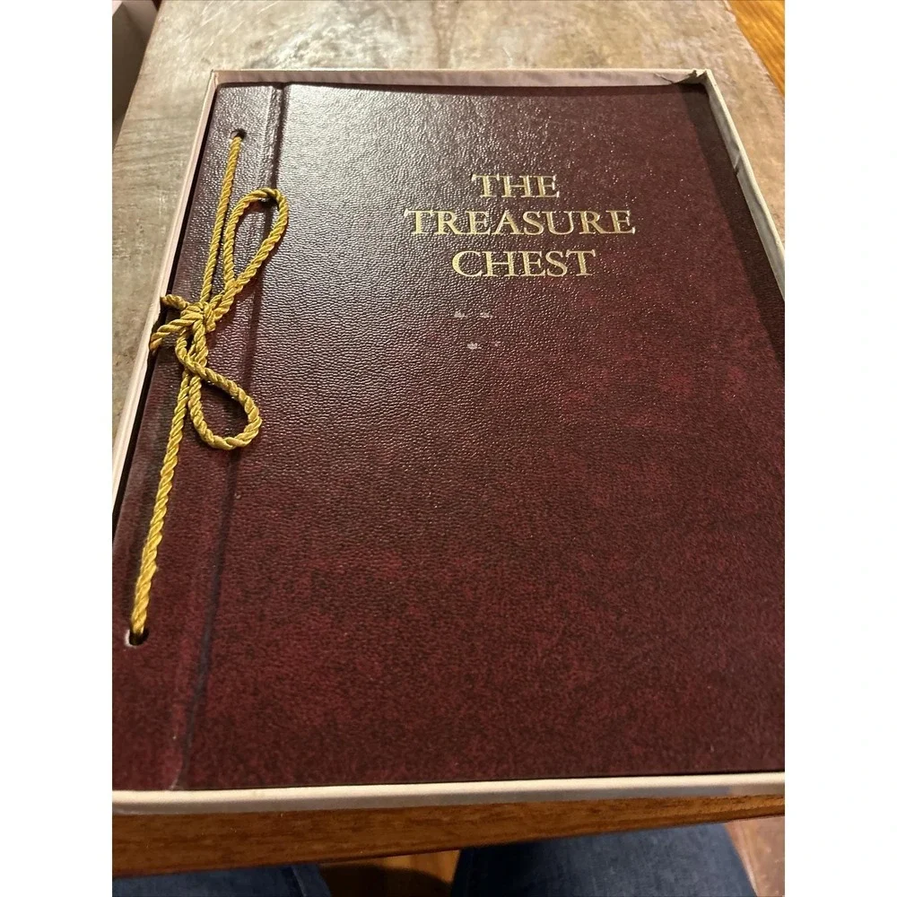 Charles L. Wallis The Treasure Chest Book Inspirational 1965 Hardcover& Box 3/25
